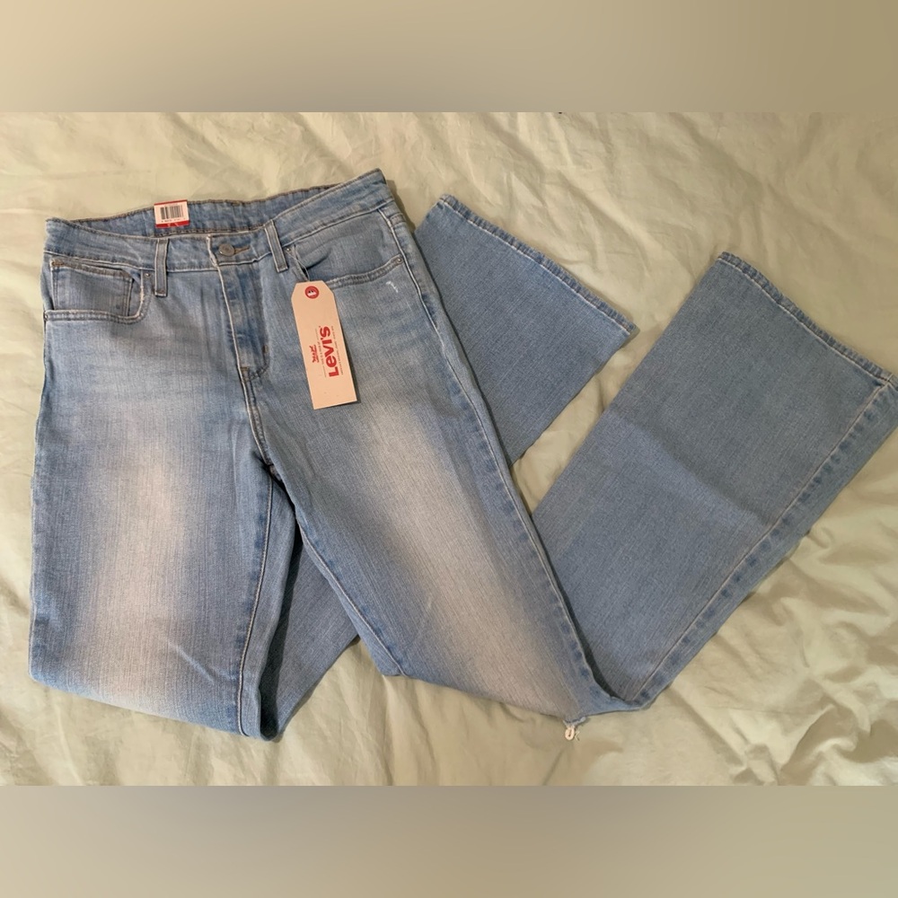 Levi's High Rise Flare 30x32 tall long classic light wash jeans 99% cotton BNWT